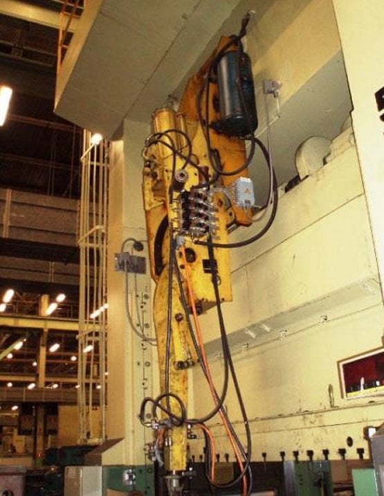 500 Ton, Schuler #P2E2-SQS500/3.1/0.5, straight side press, 122-1/16" x 51-3/16" bed & ram, 16 SPM, PLC - Image 3