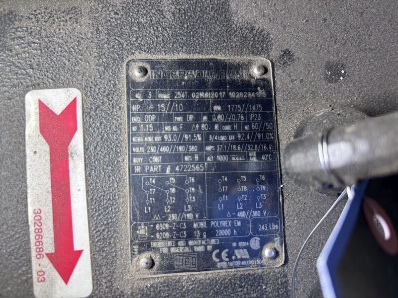 51 cfm, 175 psi, Ingersoll-Rand #7100E15-P, 2-stage reciprocating horizontal air compressor, 15 HP - Image 6