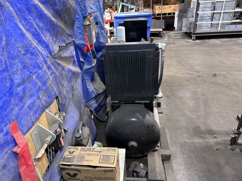 7.5 HP Campbell Hausfeld #0, horizontal tank commerical air compressor, 218 psig - Image 7