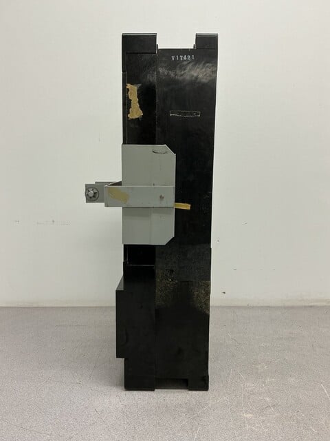 400 Amps, General Electric, THKS4604D, circuit breaker with Solid State Versa trip, 3-pole, 600 VAC - Image 3