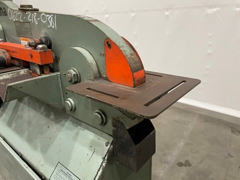 5" x 5" x 3/8" Piranha #P-50, Ironworker, 50 ton, 4.25" stroke, 8" throat, 13.5" open height, 10" x 17" - Image 6