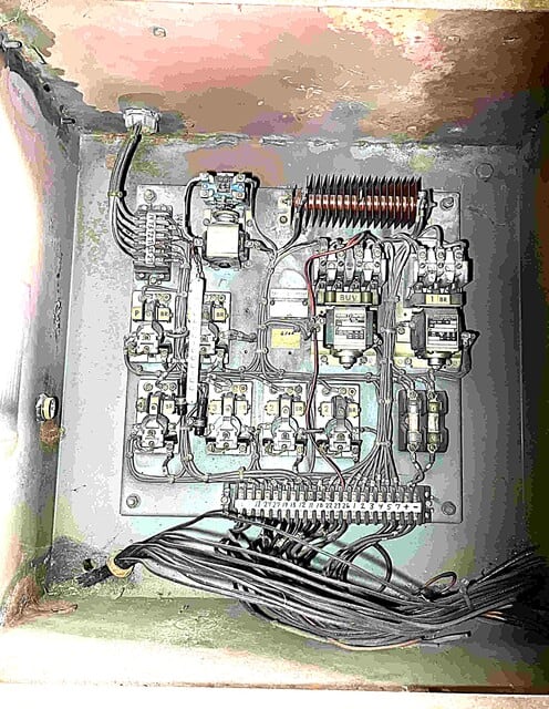 Square D, AT Brake Controller, Bulletin 5500, 230 V., 30 amp fused box, AC/DC rectifier, top mounted - Image 2