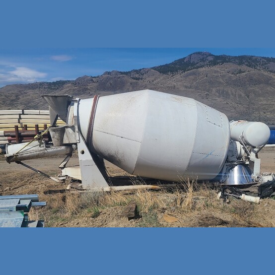 Clayton, Truck-Mount Concrete Mixer, 271" L x 89" width x 105" H - Image 4