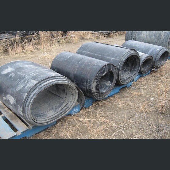 36" wide x 1/2" thick Conveyor Belting, 4-Ply, 718' total length, (12 available) rolls - Image 1