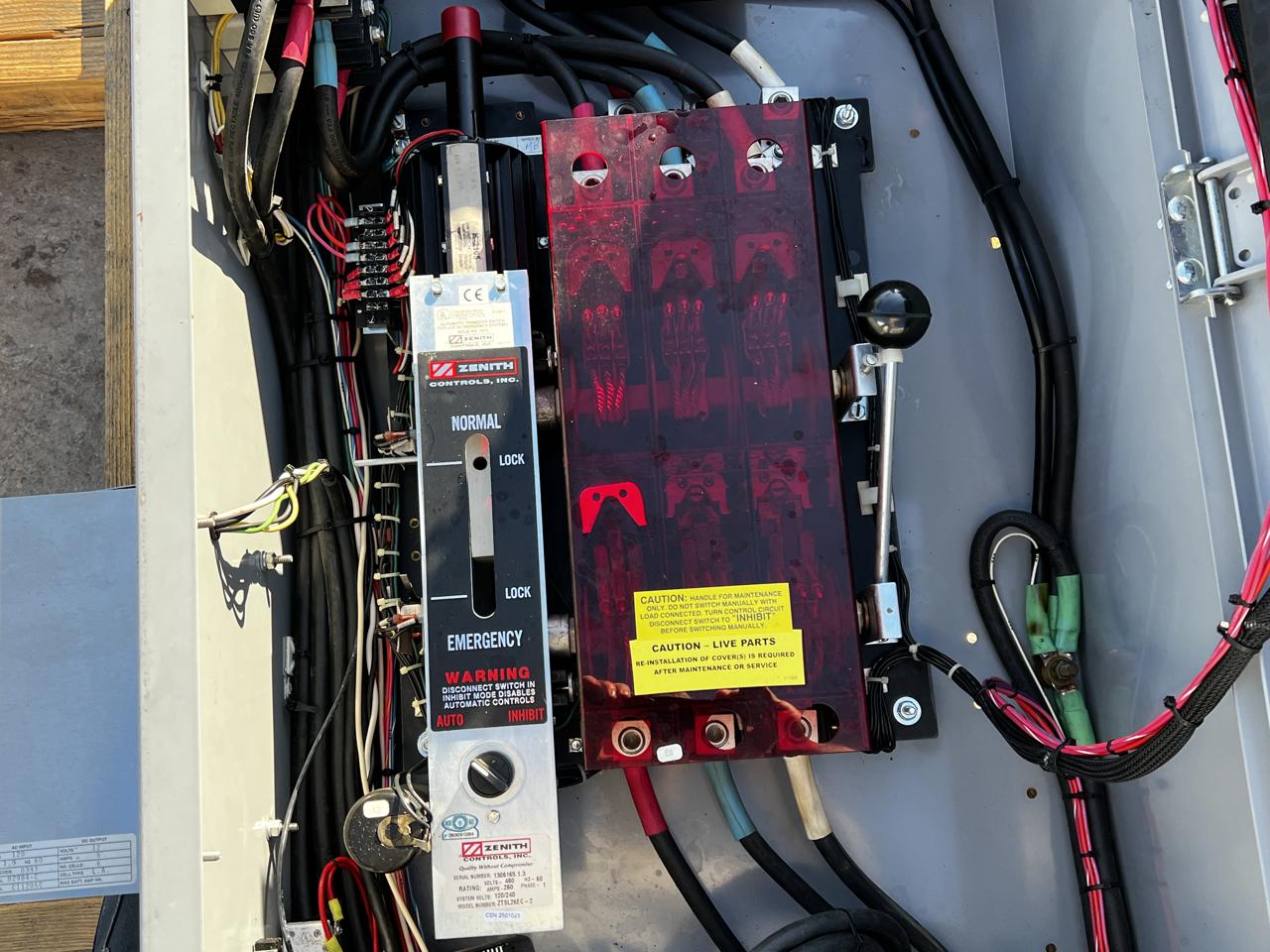 260 Amp. Zenith #ZTSL26EC-2, Automatic Transfer Switch, 480 Volts, 1 phase, service entrance rated, Nema 1 - Image 10