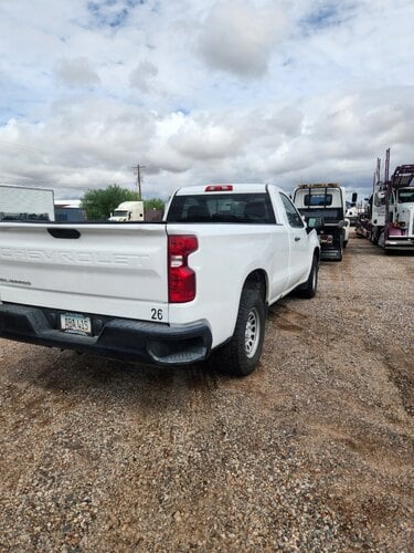 Chevrolet #Silverado, Pickup Truck, standard cab, long bed, 4.3L V6, 285 HP, 6-speed automatic, RWD, 6,800 - Image 4
