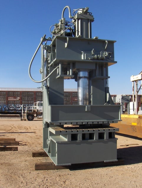 200 Ton, Hannifin, gap frame, hydraulic, 36" x 72" bed/ram, 48" stroke, 65" DLO, reconditioned - Image 3