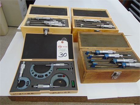Mitutoyo & CMF, outside micrometers, mixed lot - Image 1