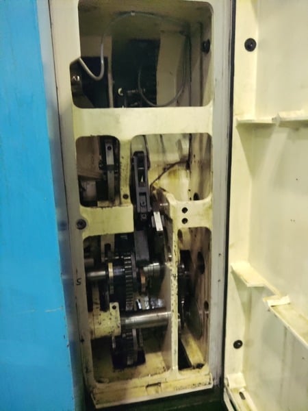 Schutte #AF32S-DNT, Siemens 840C PLC Control, (8) spindles, (8) turning slides, 1.2598" spindle hole diameter - Image 2