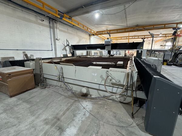 Flow #M500-4060XD, open gantry, slant bed catcher tank, 13' x 20' cutting area, 2018 - Image 4