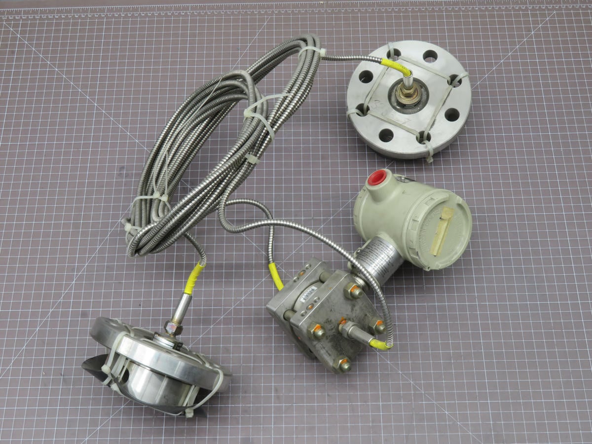 Honeywell #YSTR12D-21A-3D0DDCBA40, Transmitter - Image 1