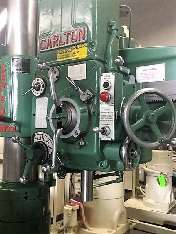 4' -9" Carlton, #4MT, 52" under spindle, 100-2000 RPM, 5 HP, power elevation, tilting box table - Image 4