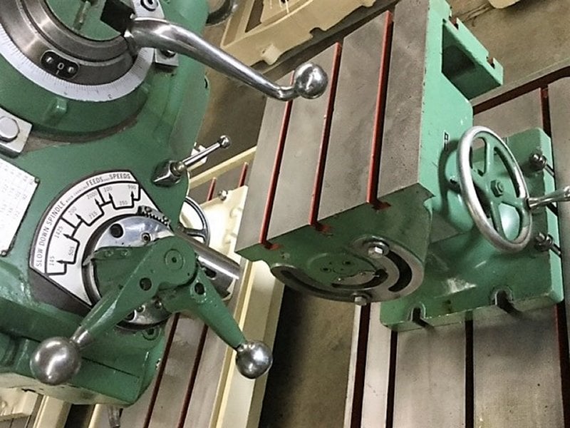 4' -9" Carlton, #4MT, 52" under spindle, 100-2000 RPM, 5 HP, power elevation, tilting box table - Image 10