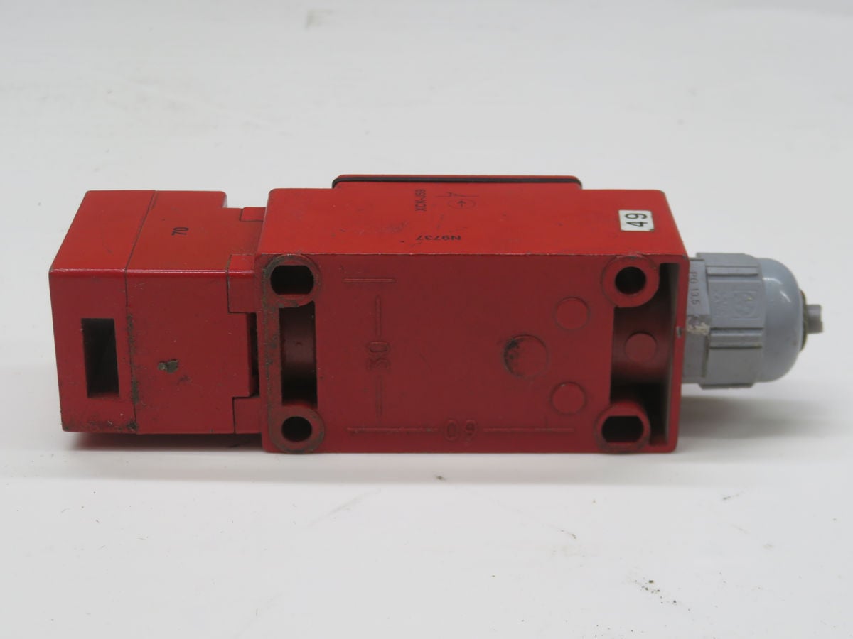 Telemecanique #XCK-J, Safety Limit Switch - Image 2