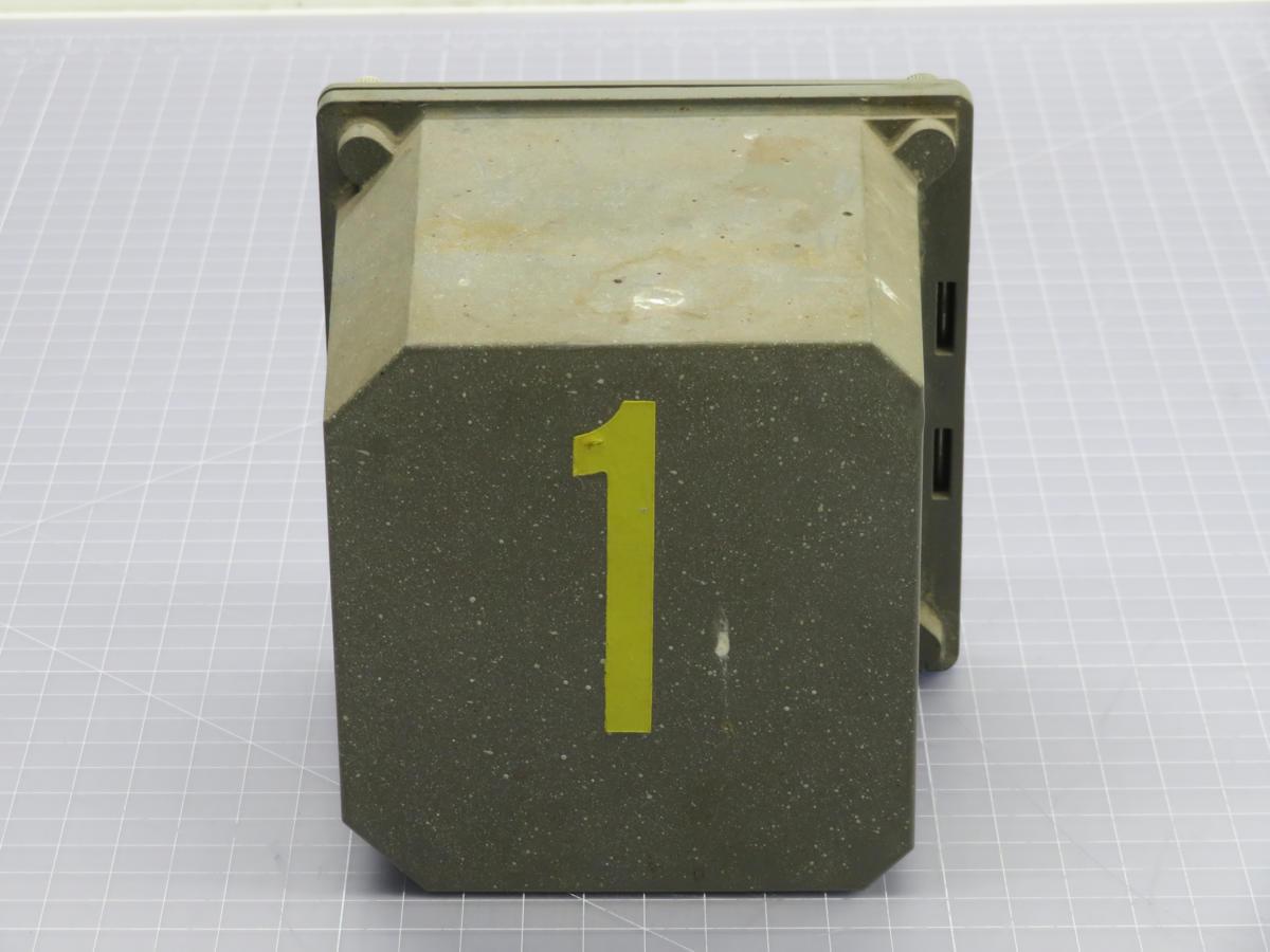 GLI #670, pH Controller/Flow Rate Monitor - Image 4