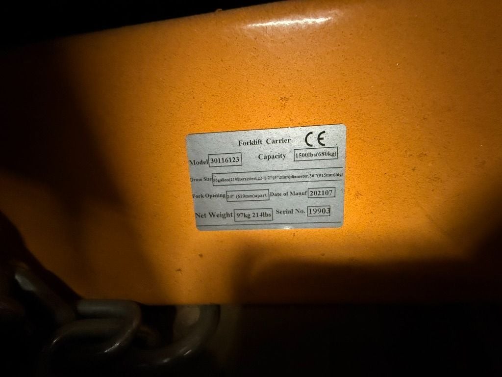 Geared Drum Dumper & Carrier #30116123, 1500 lb. capacity, forklift attachment, 55 gallon drums, chain loop - Image 2
