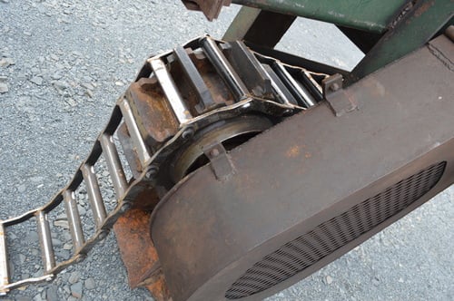 14" wide x 26' long, Drag Chain/Box Chain Conveyor, 16" tall trough, nylon lined, 5 HP Teco gear box, 45 RPM - Image 7