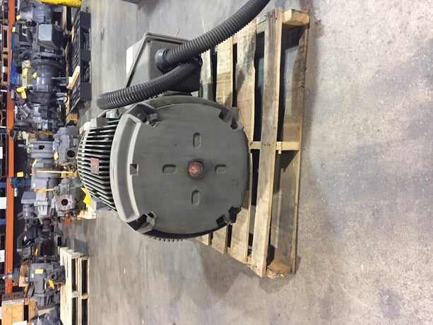 200 HP 1780 RPM General Electric, Frame 445TSD, ODP, 218 amp, 460 Volts (3 available) - Image 3