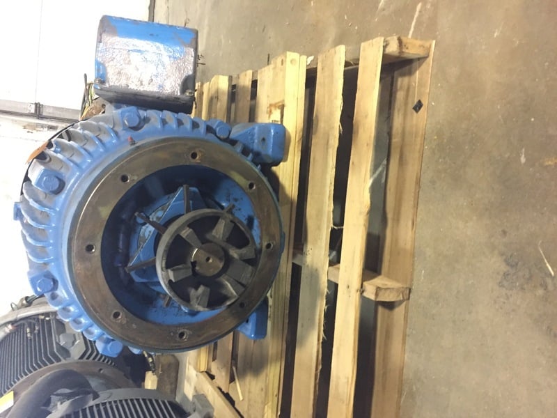 200 HP 3570 RPM U.S. Motors, Frame 447TSC, TEFC, 219 amp, 460 Volts - Image 3