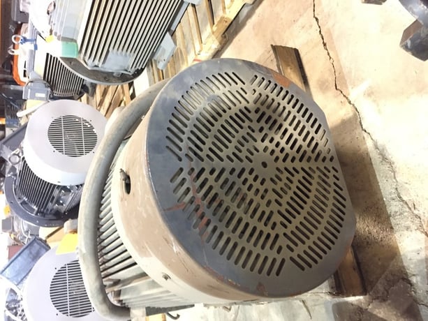 300 HP 1785 RPM U.S. Motors, Frame 449T, TEFC, 339 amp, 460 Volts - Image 4