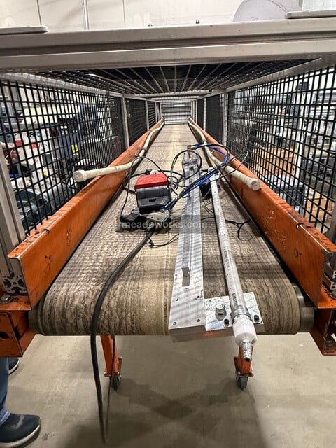 EMI, Belt Conveyor, aluminum extrusion frame, wire mesh side & hood guarding, telescoping legs on casters - Image 3
