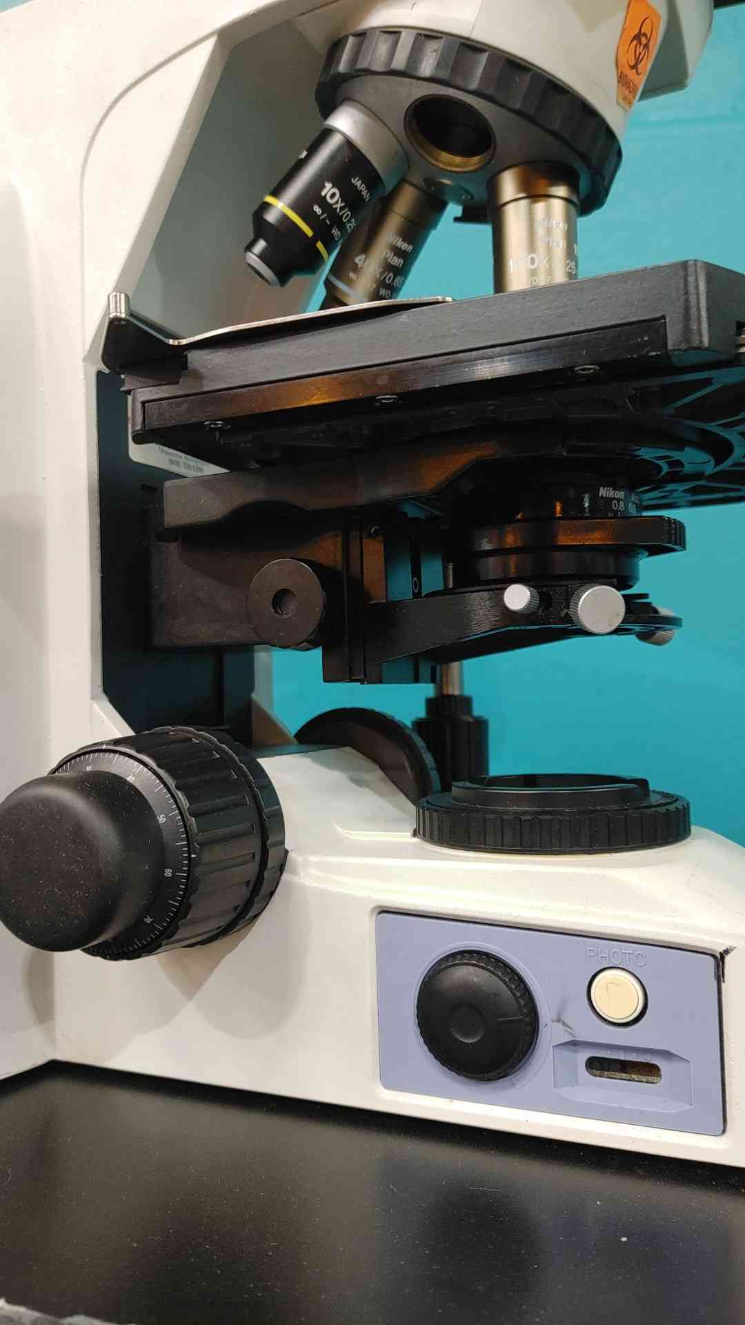 Nikon #Eclipse E400, binocular laboratory microscope, CFI Plan objectives, 40x (2 available) - Image 7