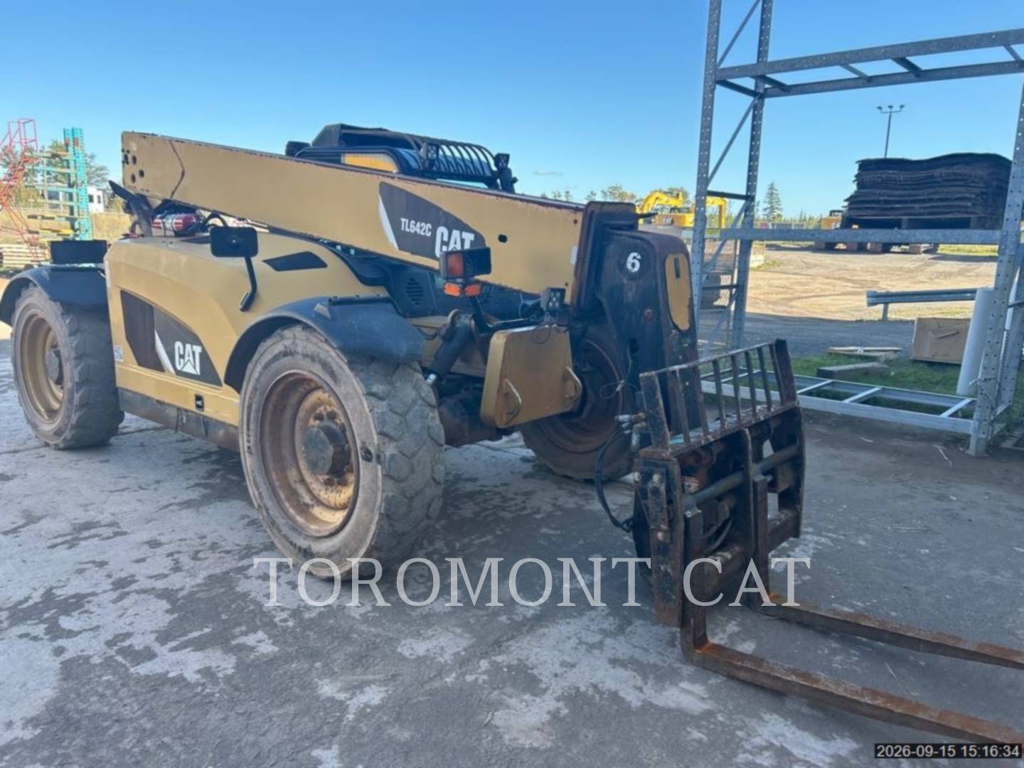 Cat TL642C, Telehandler, 7238 hours, S/N: THG00513, 2013 - Image 2