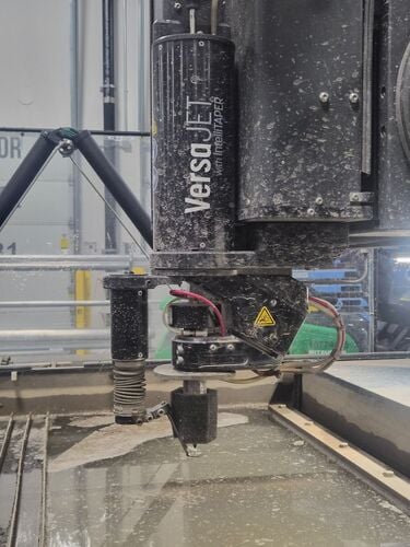 Omax #Optimax-80X, CNC waterjet, 181" x86" table, 160" X, 80" Y, 12" Z, 60000 psi, 50 HP, 5-axis cutting - Image 6