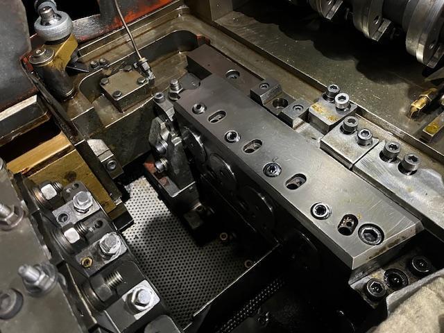 0.276" x 2.5" Sacma #SP-150, 4-Die High Speed Progressive Cold Header, 1.772" Die KO, 350 PPM, bushing - Image 4
