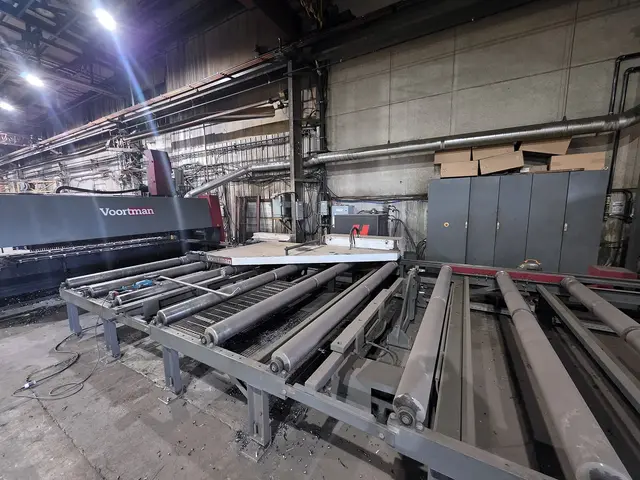 Voortman #V330C, CNC plasma cutting & drilling system, 10' x 20' plate, .25"-6" thickness, VACAM control, 480 - Image 2