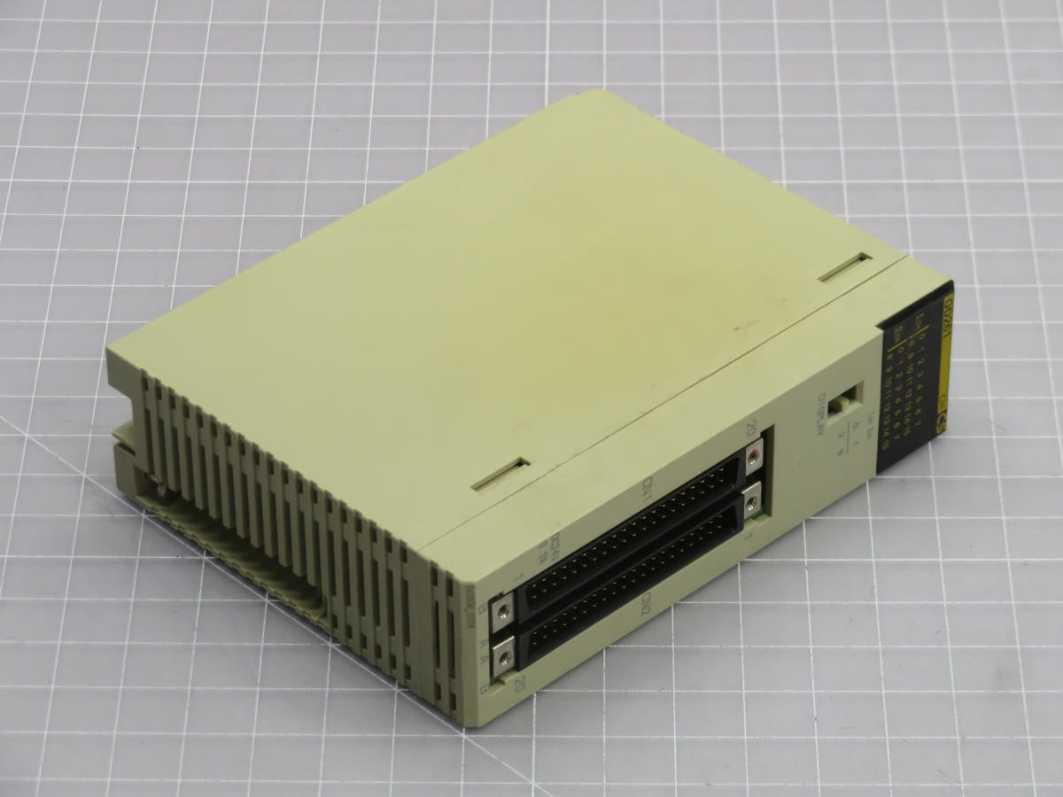 Omron #1W-OD261, Cs Input Module - Image 1