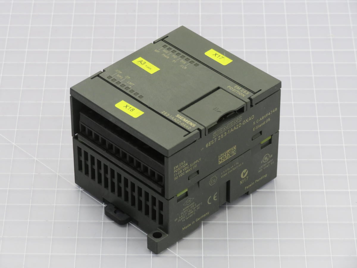 Siemens #6ES7-253-1AA22-0XA0, Analog Input Module - Image 1