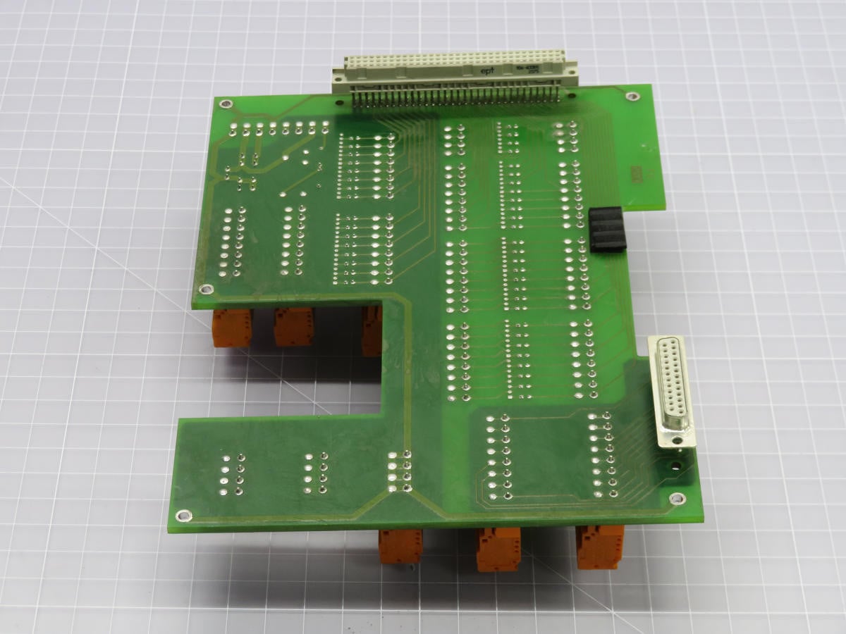 Krones #2-098-82-128-0/V0, Connector Circuit Board - Image 3
