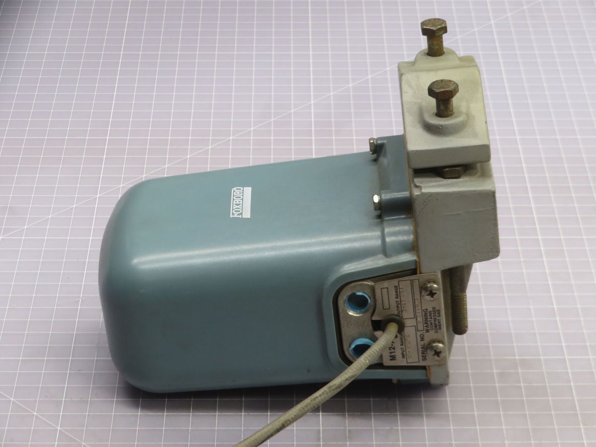 Foxboro #12A, Temperature Transmitter, 50-200C Input Range, 3-15PSI Pneumatic Output, 0.5% Span Accuracy - Image 2