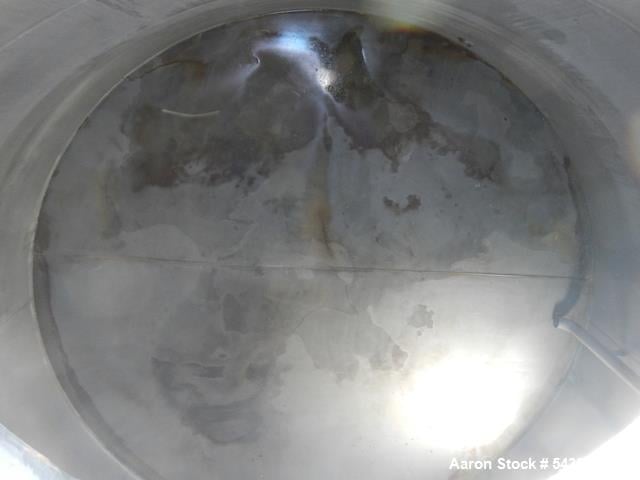 11,000 gallon Storage Tank, Stainless Steel, vertical, 12' 6" diameter x 11' straight side, dome top, flat - Image 4