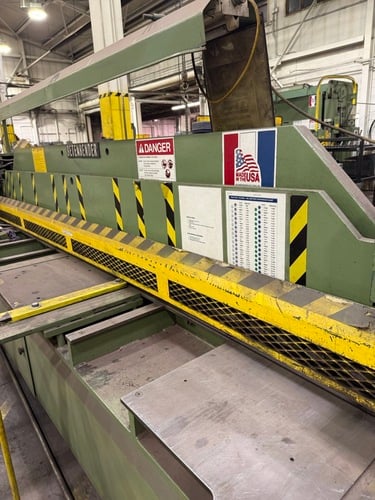 1/4" x 12' Betenbender #12-1/4, hydraulic power shear, 13 SPM, 21 hold downs, 35" squaring arm, 15 HP - Image 3