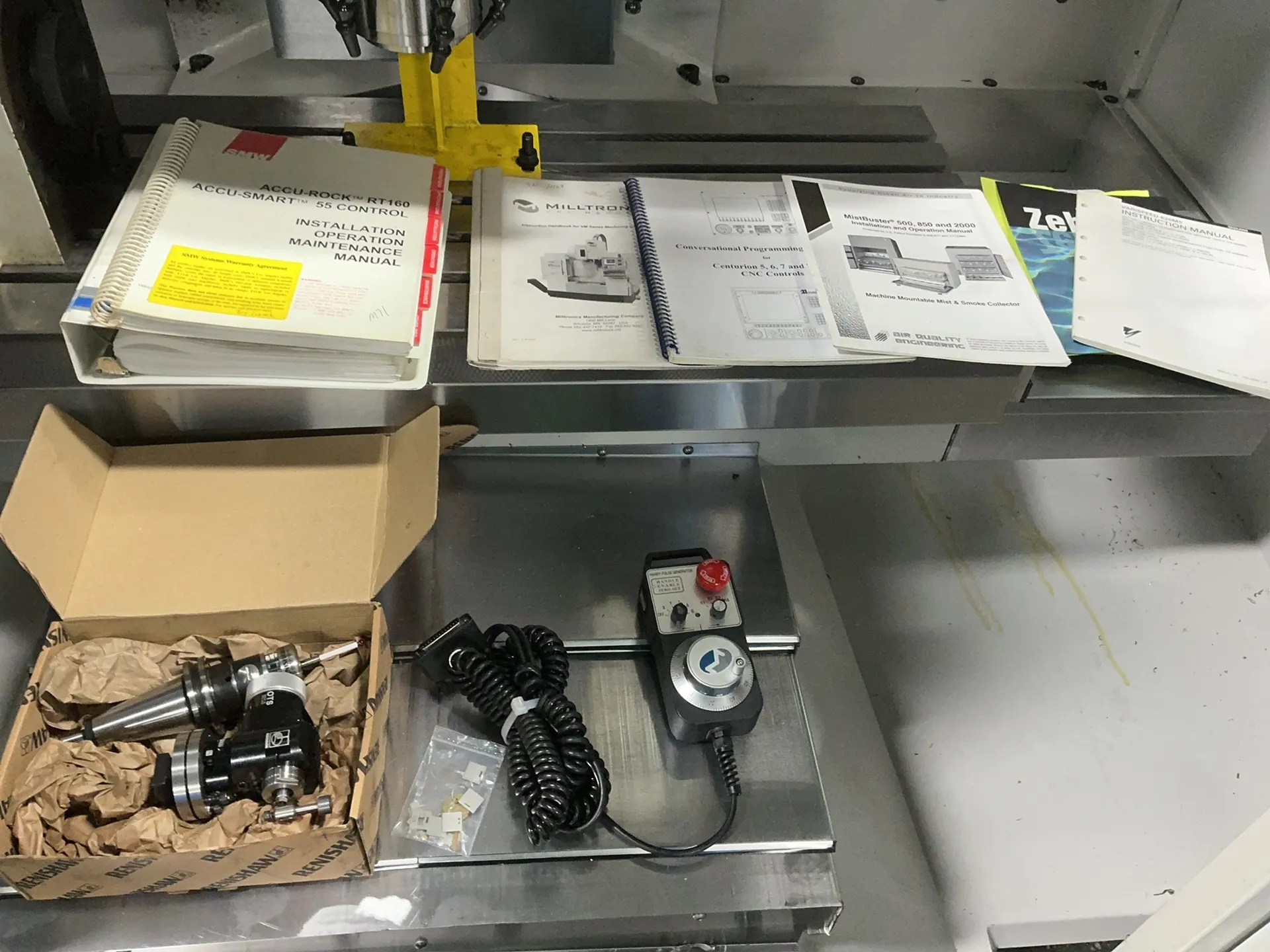 Milltronics #VM16, CNC Vertical Machining Center, 16" x 45.5", 9000 CNC controller, 16 position tool changer - Image 6