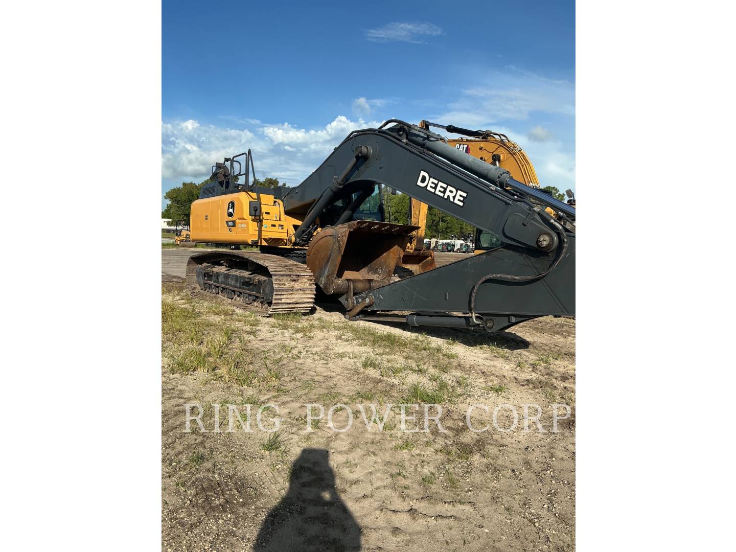Deere & Co 350 P, S/N: F000537, 2023 - Image 2