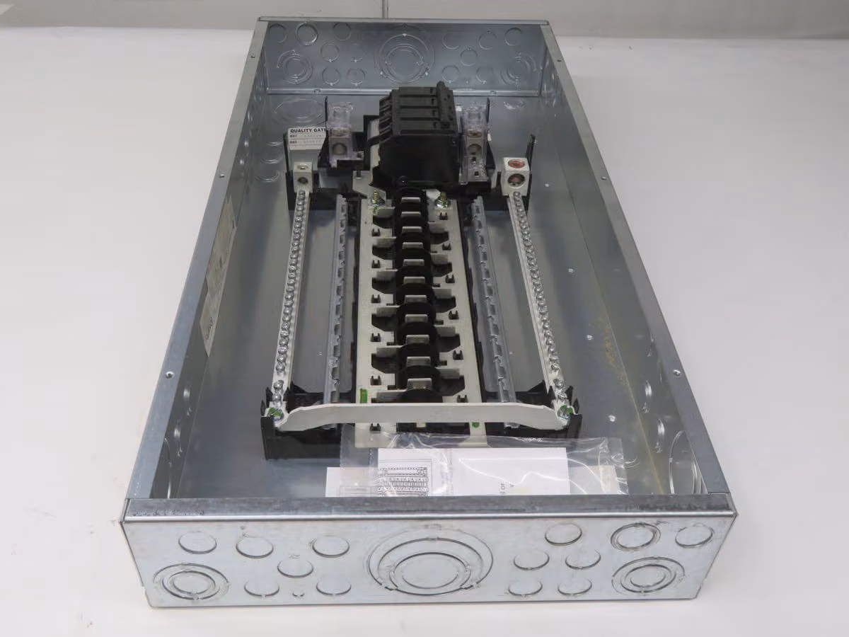 150 Amp, General Electric #TM2415C42, Main Breaker - Image 3