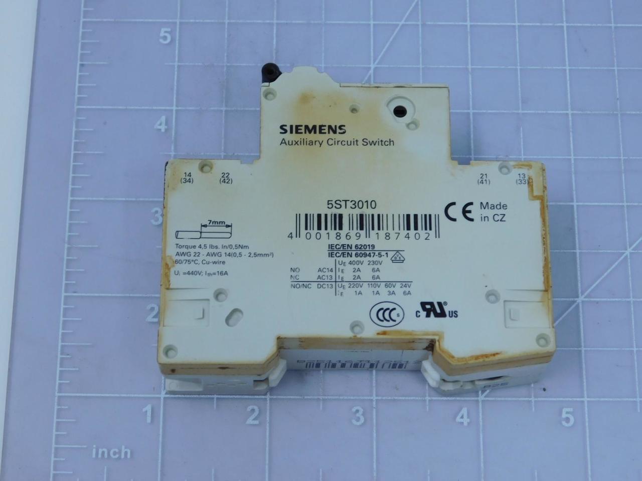 25 Amp, Siemens #5SY6125-6, Circuit Breakers 1 Pole w/ 5ST3010 Auxiliary Circuit Switch, LOT of 55 - Image 7