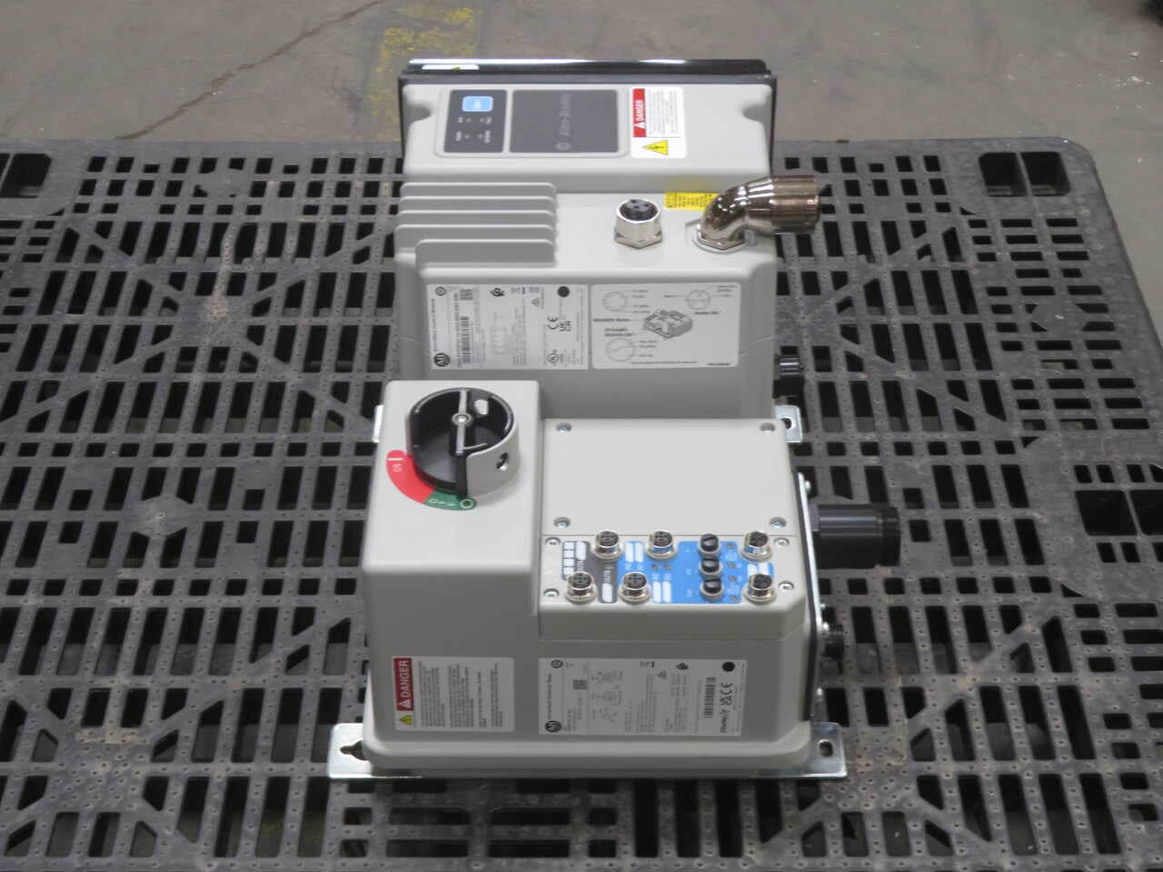 1 HP Allen-Bradley #2 84e-fvd2p3z-10-rrg, Variable Frequency Drive - Image 6