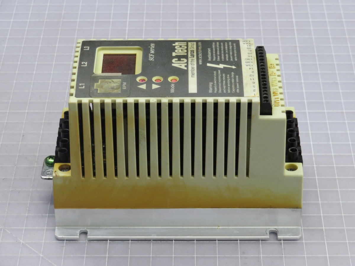 0.5 HP Lenze #SF405, AC Motor Drive - Image 2
