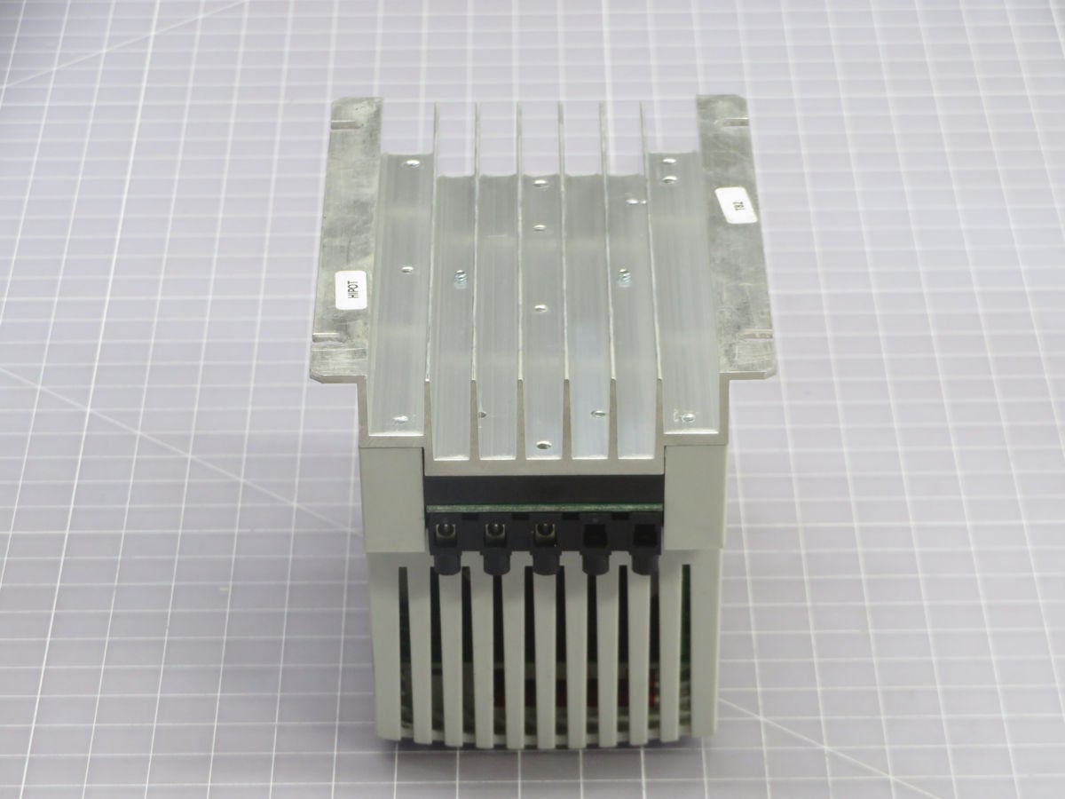 0.75 KW Lenze #ESMD751X2SFA, Frequency Inverter Drive - Image 3