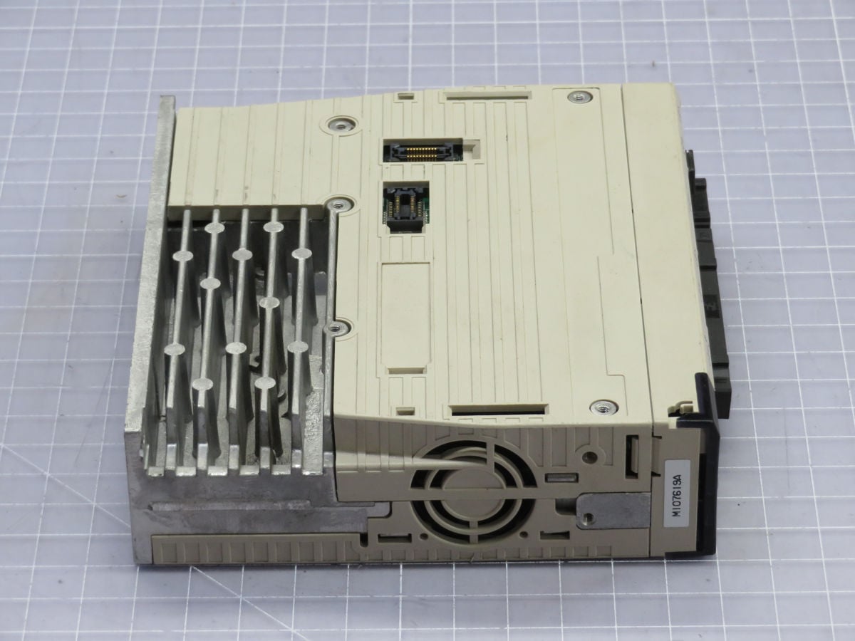 Yaskawa #SGDV-R90A11A, Servopack Servo Drive - Image 2