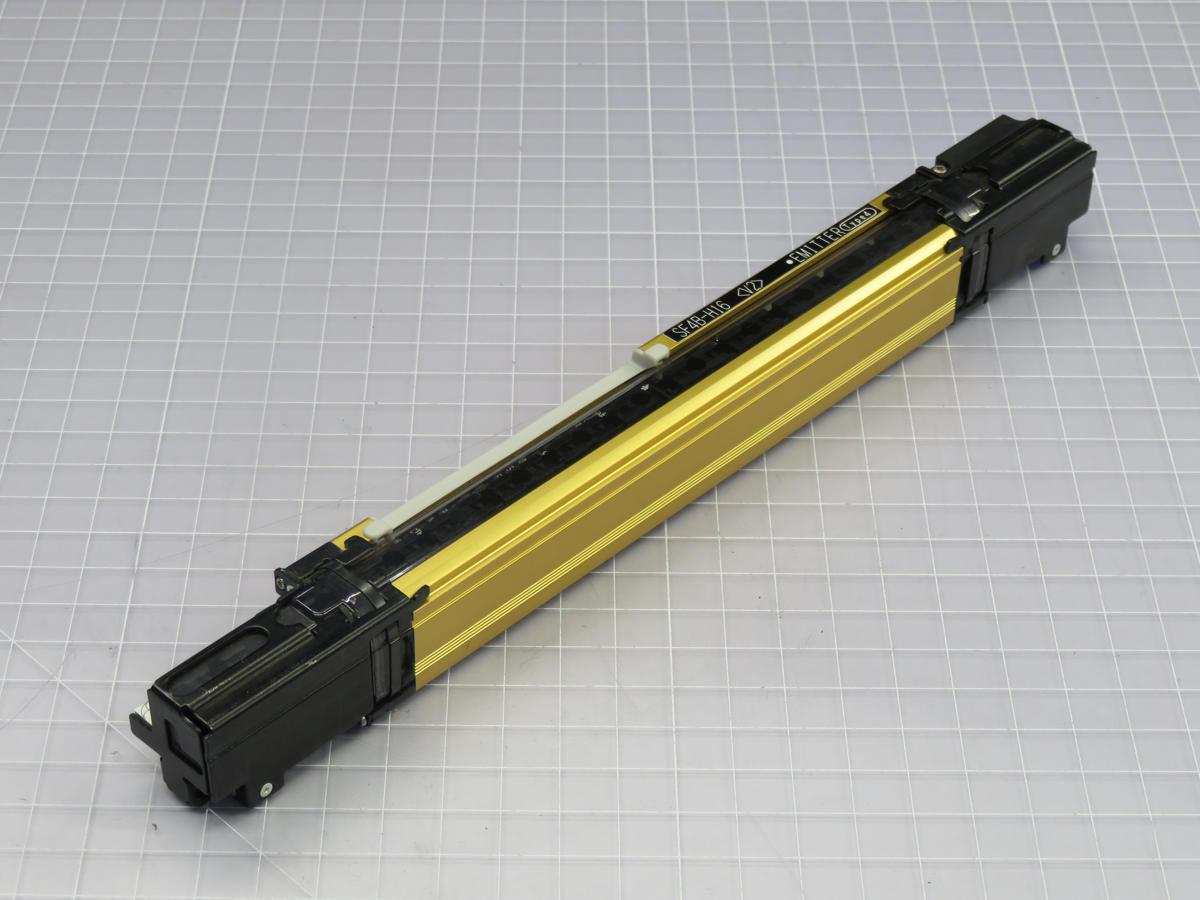 Panasonic #SF4B-H16, Light Curtains - Image 2