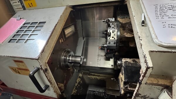 Okuma #ES-L6, CNC turning center, 17.7" swing, 11.81" swing over cross slide, 11" centers, 2.36" bore, 2" - Image 2