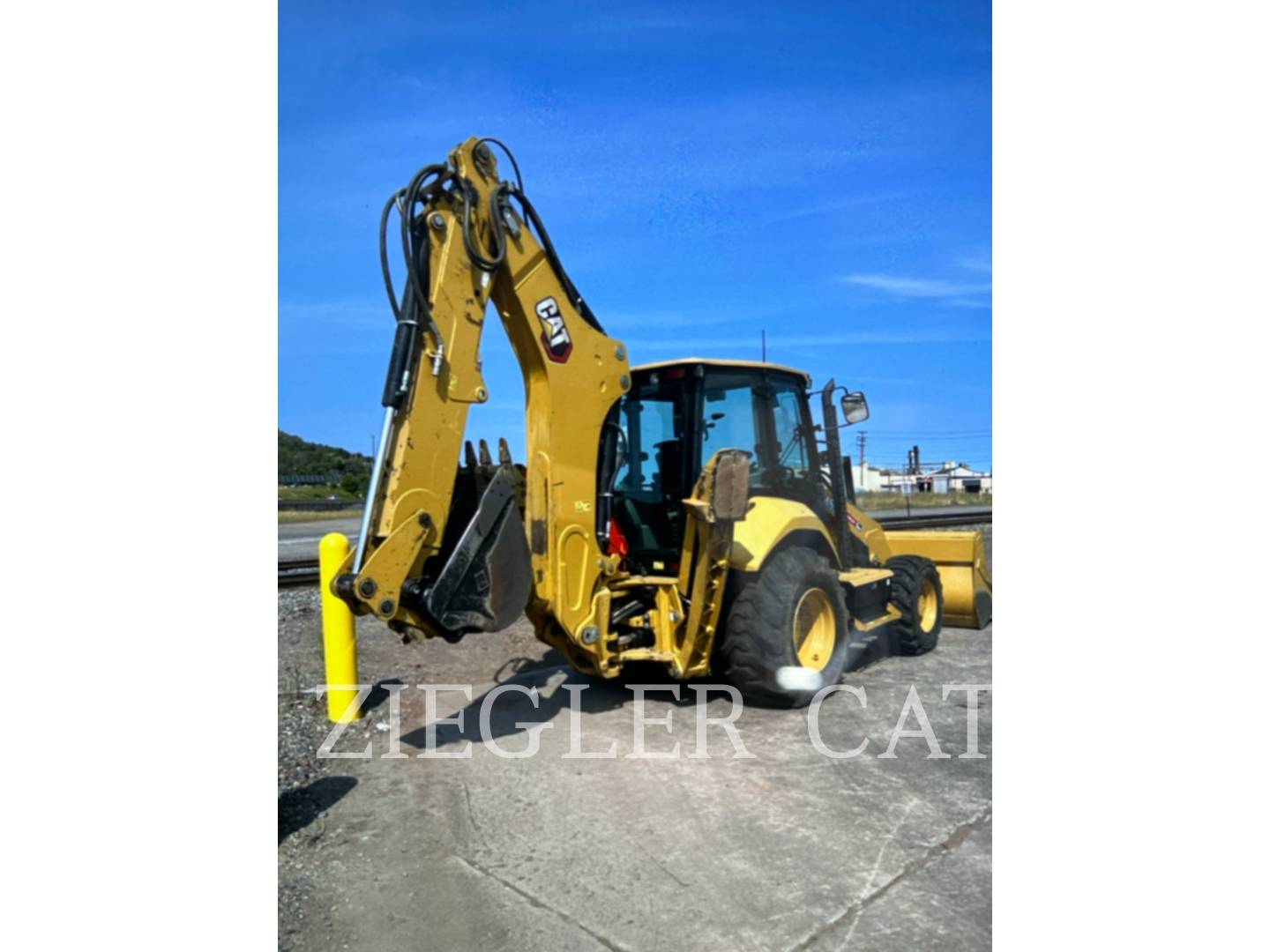 Cat 450, Backhoe Loader, 1473 hours, S/N: DYN00287, 2021 - Image 3