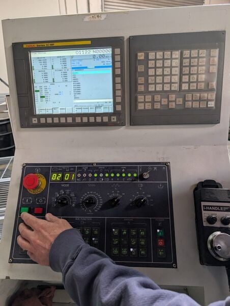 Awea, Yama Seiki #FCV-620, CNC 4+1 universal machining center, 5-Axis, 25" X, 21" Y, 18.1" Z, 15000 RPM, 60 - Image 5