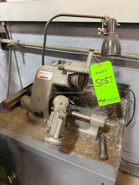Deckel, Tool & Cutter Grinder, steel cabinet stand, collet rack, work lamp - Image 2