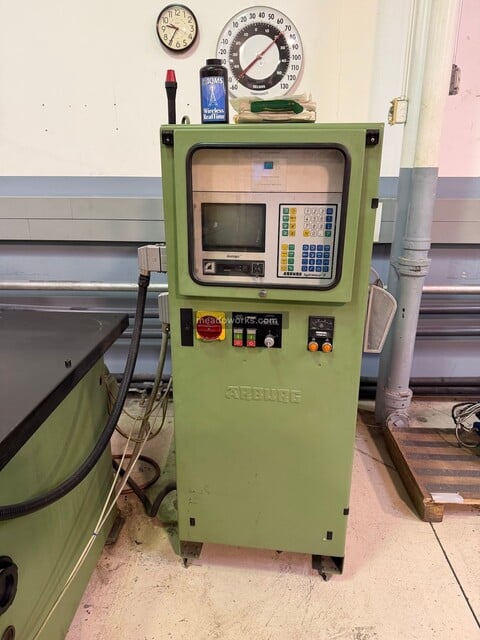 39 Ton, Arburg #Allrounder-220-90-350-D, Vertical Clamp Injection Molding Machine, 16.9 HP, hydraulic - Image 3